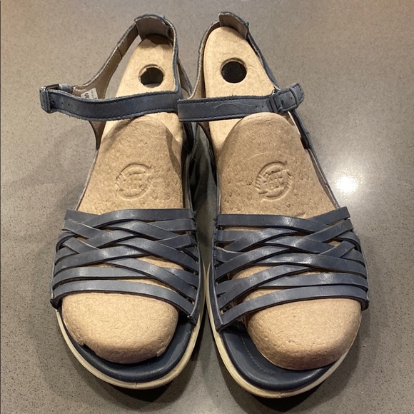 Ecco Strappy Blue Sandals - Picture 3 of 6